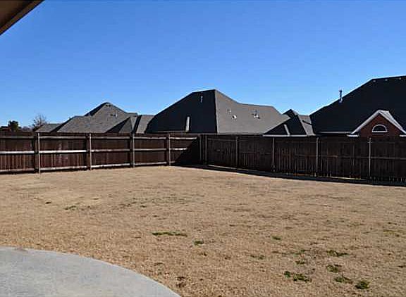 2nd image of 1432 Glenolde Pl