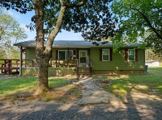 979 Winrock Dr, Morrilton, AR 72110