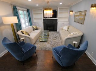 25 Raydol Ave, Secaucus, NJ 07094