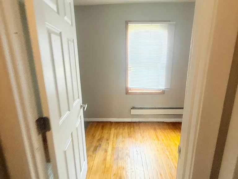 815 Sherburne Ave #2 — Photo 11