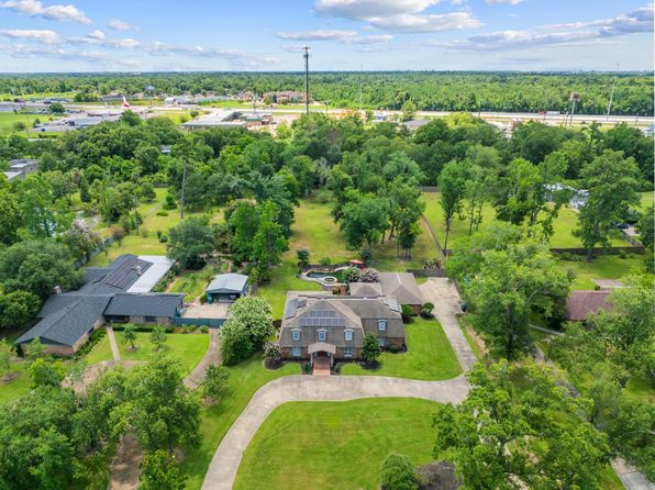 2719 Holcomb Rd, Orange, TX 77632