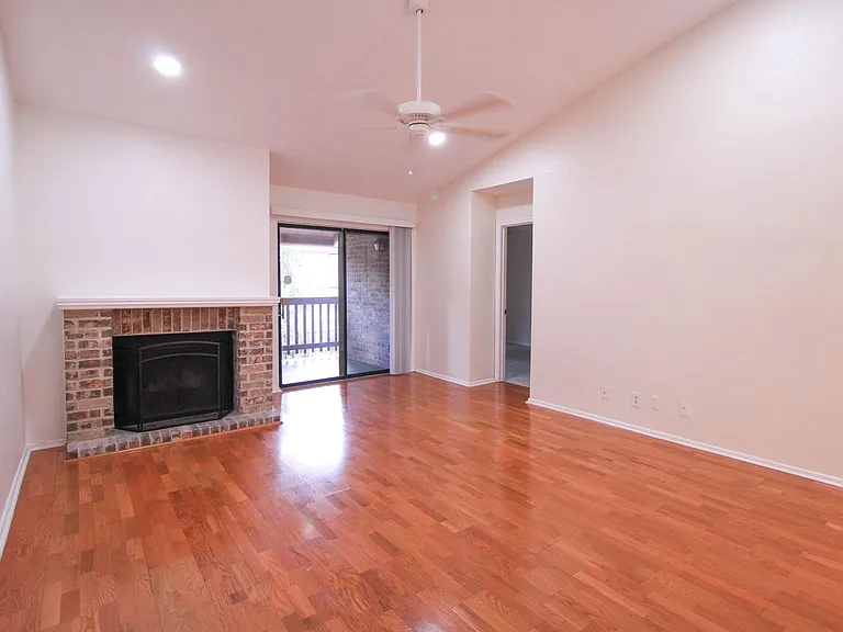 13018 Heimer Rd #210 — Photo 2
