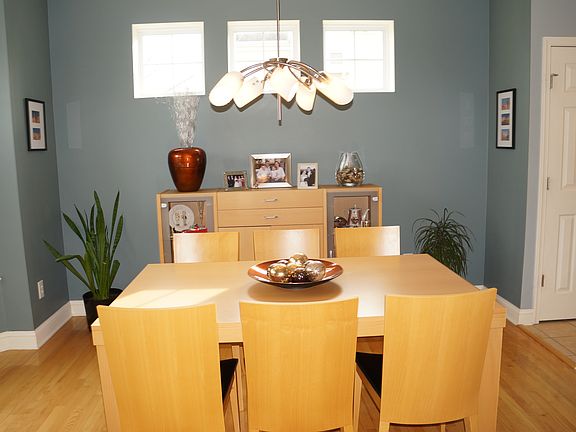 4th image of 3012 Iron Ln