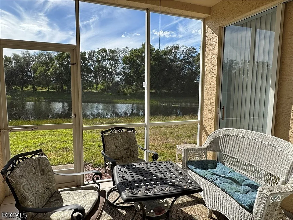 14970B Vista View Way #303B