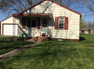 519 Oak St N, Sauk Centre, MN 56378