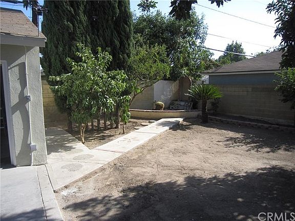 4th image of 8932 Gunn Ave