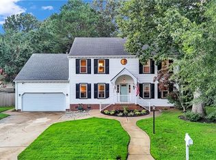 604 Glasgow St, Chesapeake, VA 23322