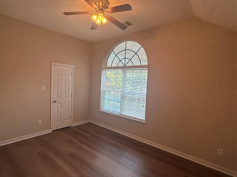 26310 Creston Woods Dr — Photo 12
