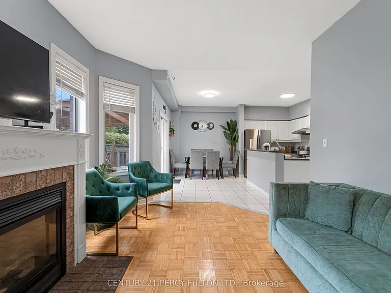 35 Weldon St — Photo 8