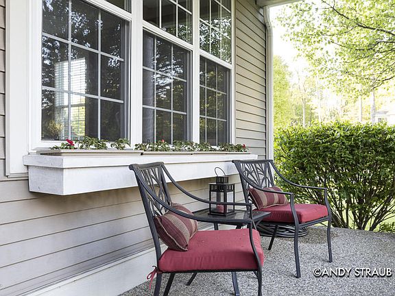 4th image of 2936 Creek Edge Ct