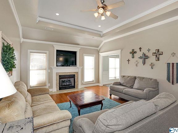 5th image of 205 Wes Ashley Dr