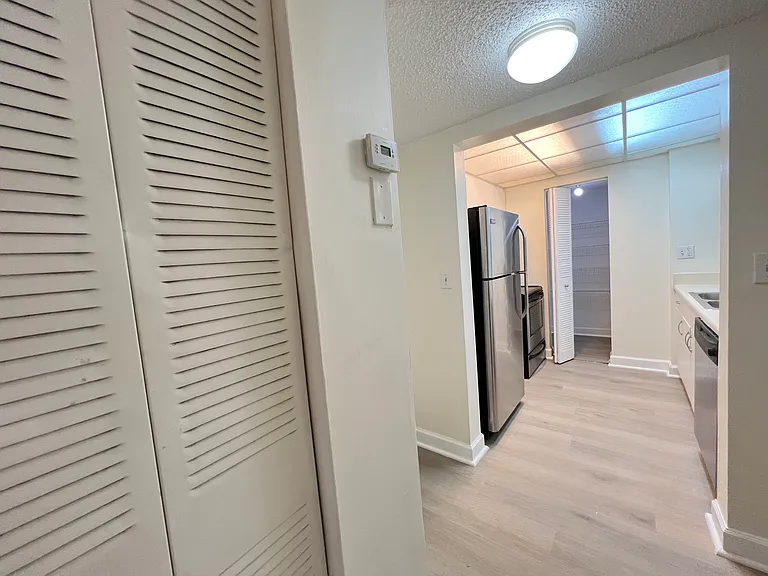 800 N Miami Ave #210 — Photo 13