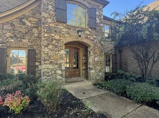 1105 Old Hearthstone Cir W, Collierville, TN 38017