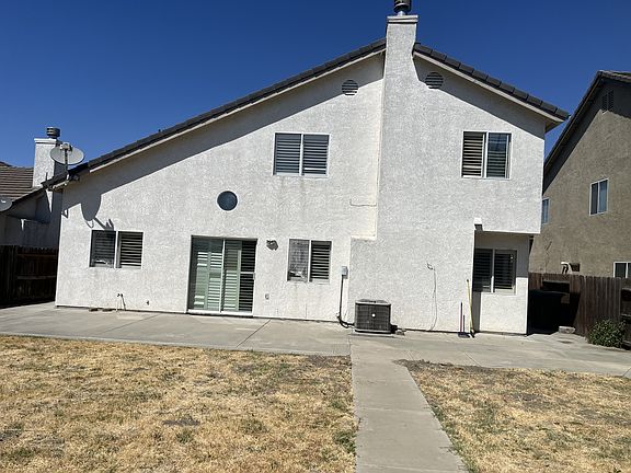 3rd image of 1112 Cypress Hill Ln