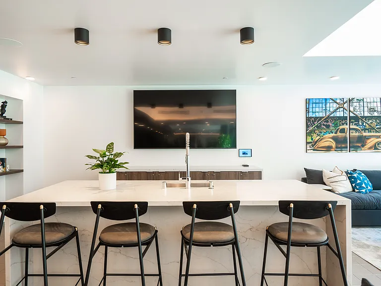 Ventana Residences — Photo 13