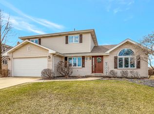 19424 Cherry St, Mokena, IL 60448