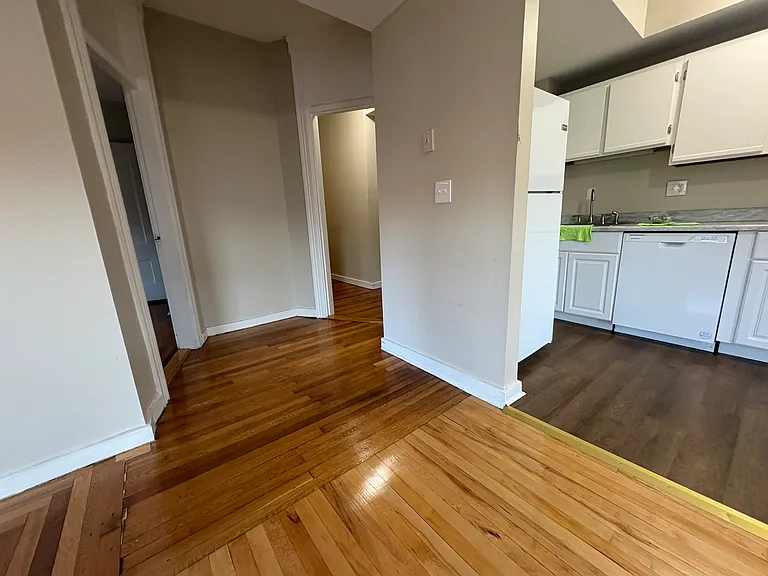 49 Austin St #25 — Photo 9