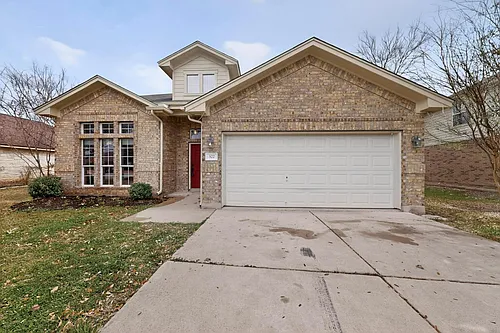 322 Lone Star Blvd Photo 1