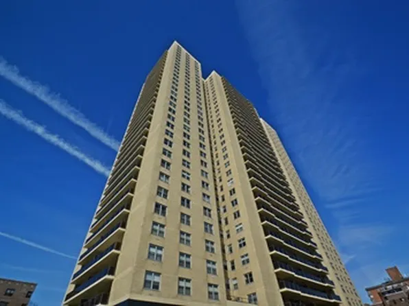 110-11 Queens Boulevard image 1 of 15