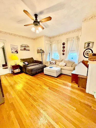 30 Harrington St #1 Photo 1