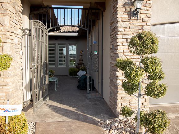 4th image of 1583 E Wilcken Way