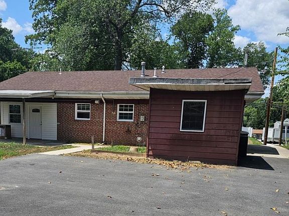5th image of 7627 Carla Rd