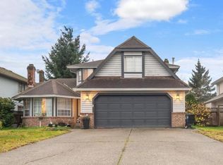 18592 62nd Ave, Surrey, BC