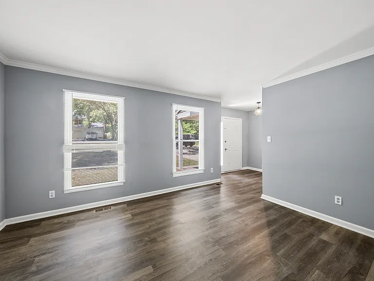 2108 Treverton Pl — Photo 25