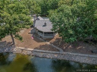 141 Wye Dr, Lake Ozark, MO 65049