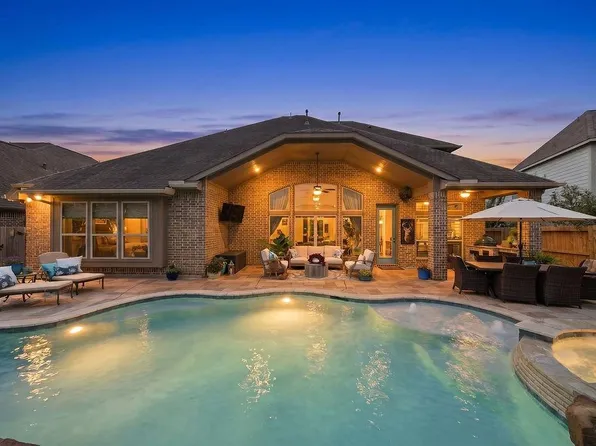 2513 Royal Field Ln, Friendswood, TX 77546