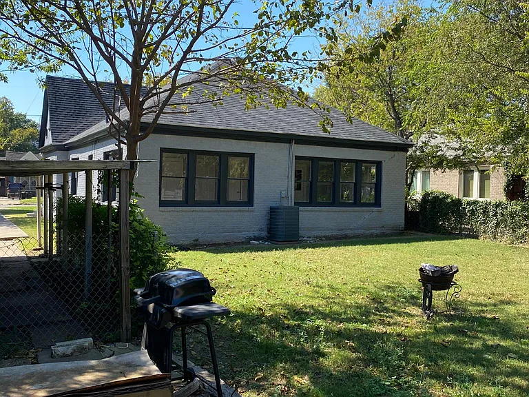 5110 Denton Dr — Photo 24
