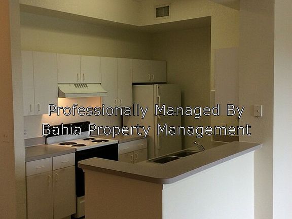 5th image of 17102 Carrington Park Dr APT 334