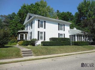 227 Prospect St, Romeo, MI 48065