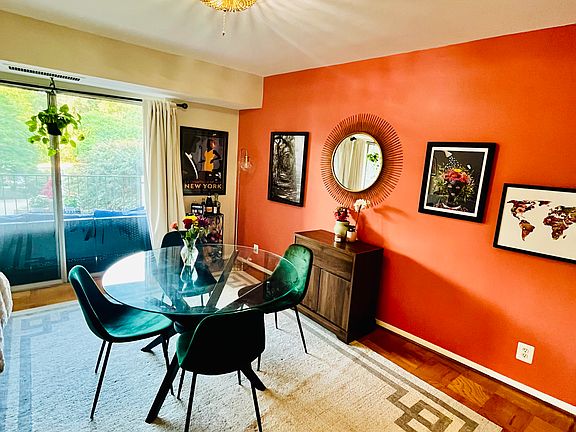 3rd image of 9039 Sligo Creek Pkwy APT 307