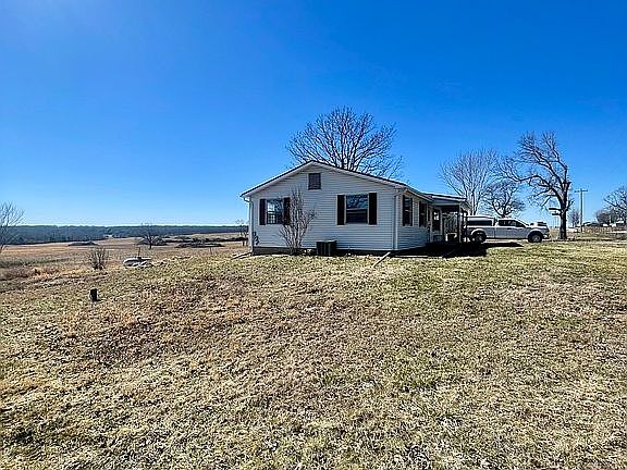 3rd image of 21547 Maries Rd #420