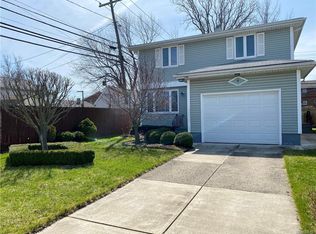 9 Russet Pl, Tonawanda, NY 14150