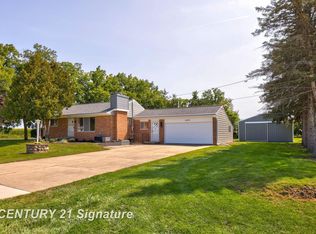 11475 Wilkinson Rd, Freeland, MI 48623