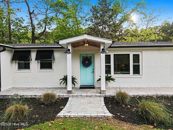 2nd image of 103 Royal Oak Road NW