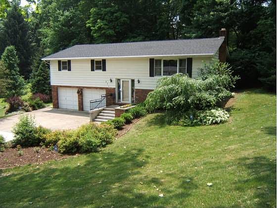 1st image of 271 Lynwood Ln