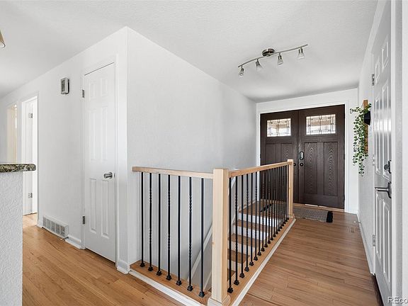 5th image of 9539 Grandview Avenue