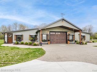 6179 Carpenter Rd, Flushing, MI 48433