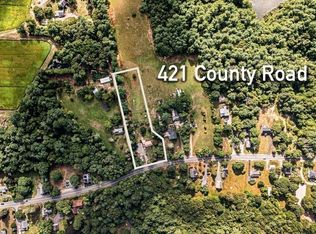 421 County Rd, Rochester, MA 02770