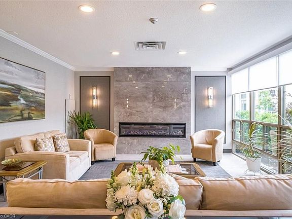 4th image of 5080 Pinedale Ave #1002