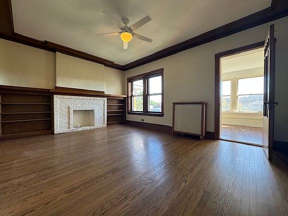 2nd image of 1442 W Jarvis Ave APT 3B