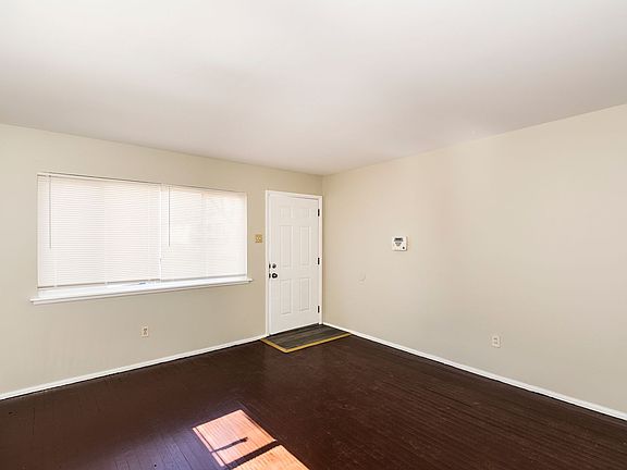 2nd image of 10344 Baron Dr