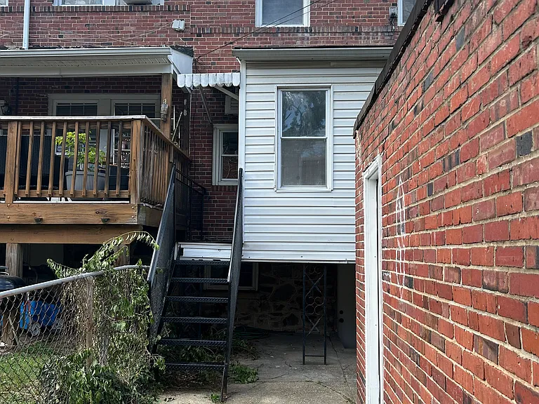 5147 Frederick Ave — Photo 23