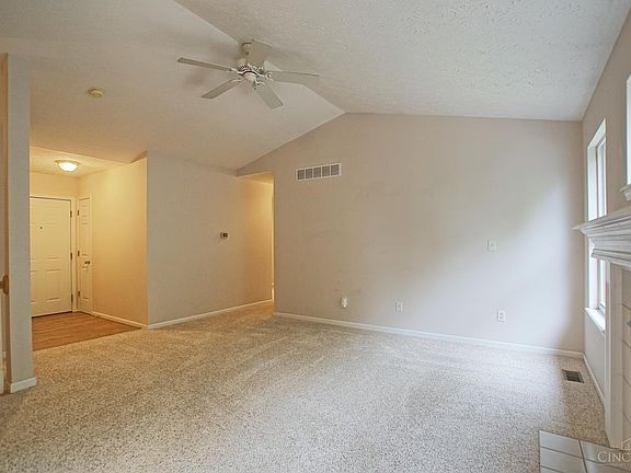 4th image of 310 Sackett Dr