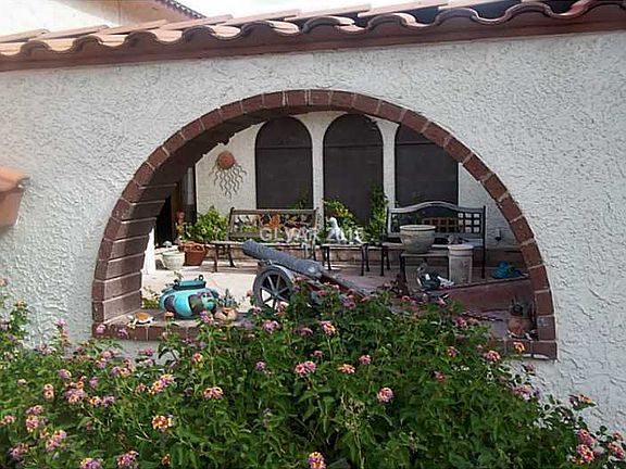 3rd image of 7160 Schirlls St