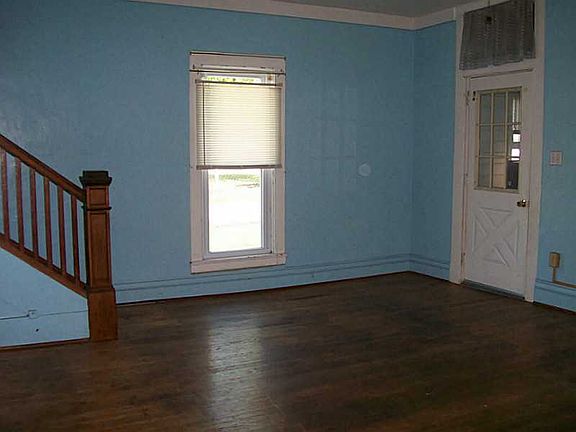 3rd image of 51 S Washington St