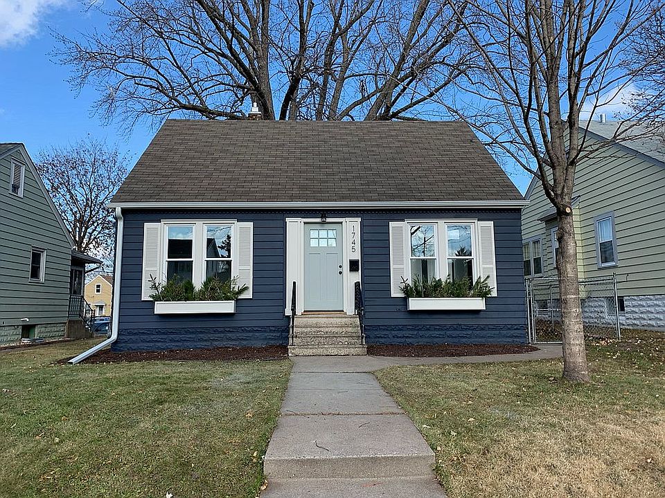 1st image of 1745 Cottage Ave E